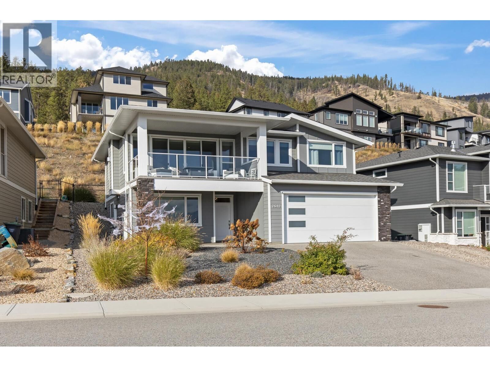 Property Photo:  2612 Paramount Drive  BC V4T 3N3 