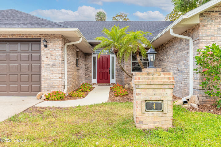 Property Photo:  4 Fernery Trail N  FL 32174 