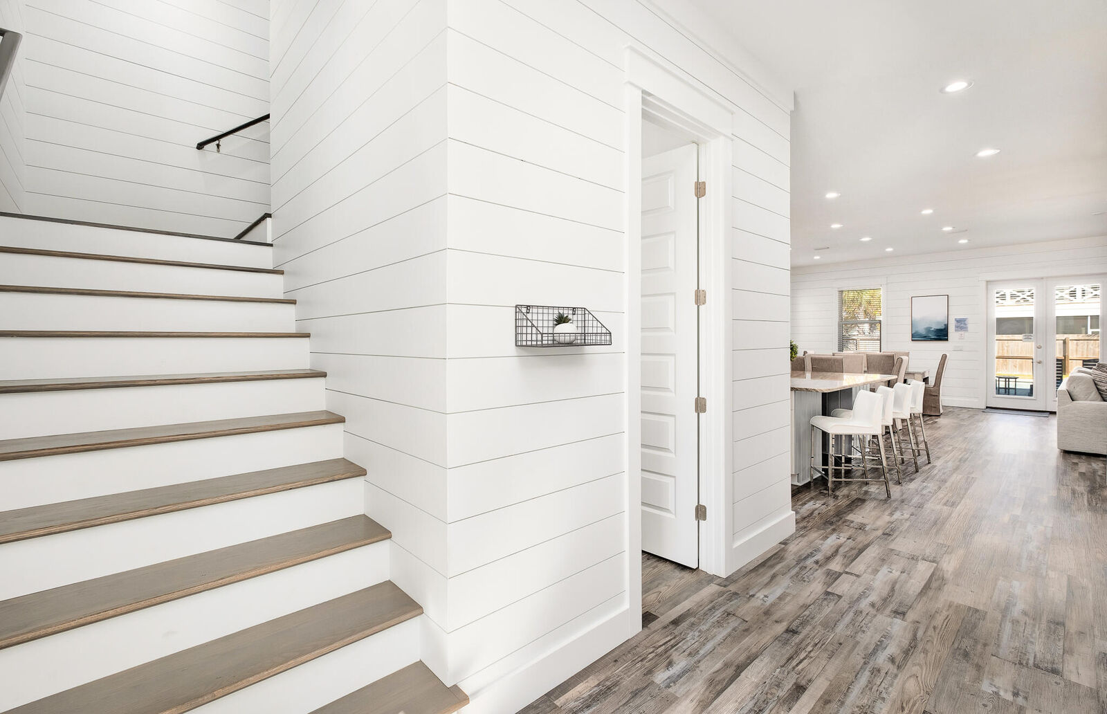 Property Photo: 48 W Palm Beach Street FL 32550