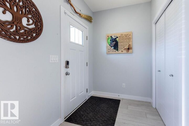 Property Photo:  828 Northern Harrier Lane NW  AB T5S 0P8 