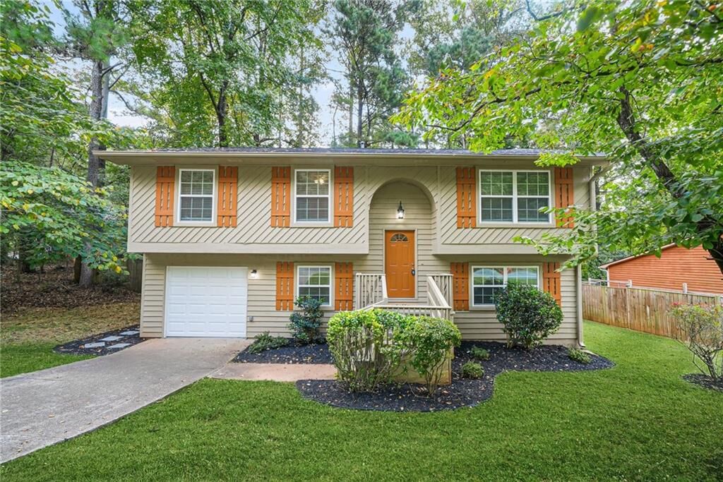 Property Photo:  1220 Terramont Drive  GA 30076 