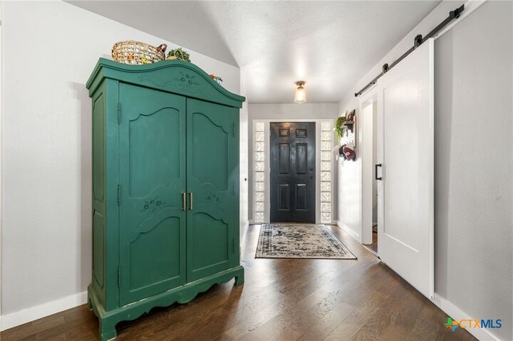 Property Photo:  21 Par View Drive  TX 78676 