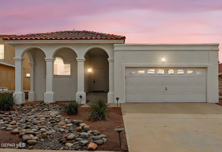 7724 Nardo Goodman Drive  El Paso TX 79912 photo