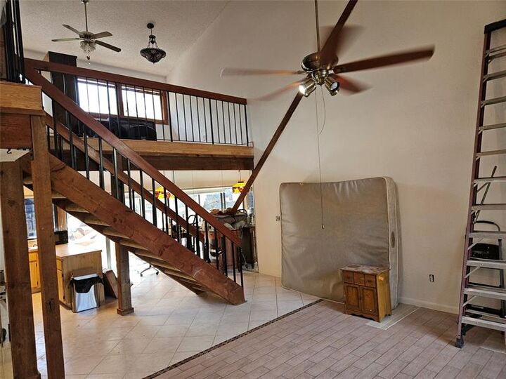 Property Photo: 10191 Oleander Ct 10191 FL 33026