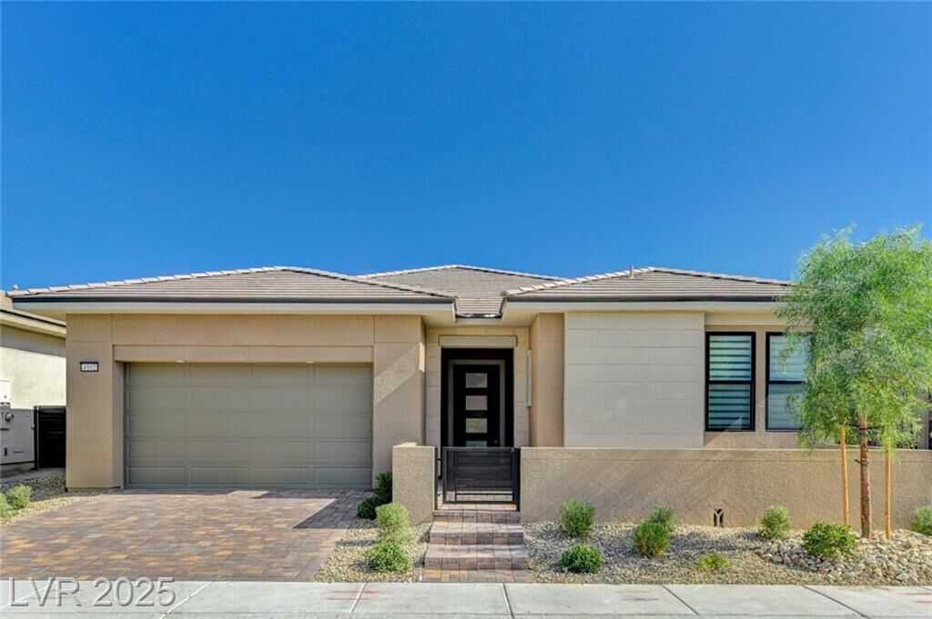 Property Photo:  4992 Ascent Point Court  NV 89135 