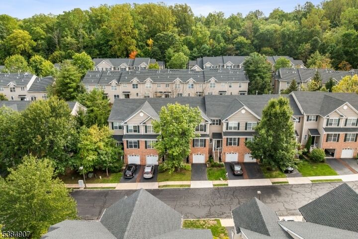 Property Photo: 32 Kennedy Ct NJ 08540