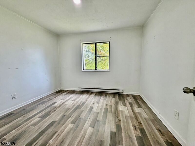 Property Photo:  207 Old Chimney Ridge Rd O4 G  NJ 07827 