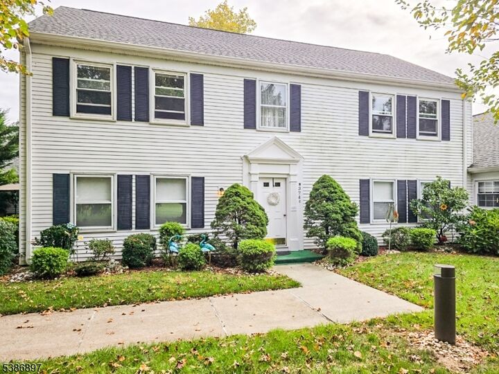 374 New Bedford Ln  Monroe Twp. NJ 08831 photo