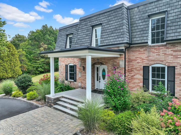 Property Photo: 33 Fordham Road PA 18702