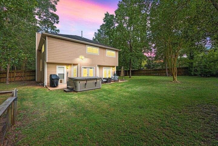 Property Photo:  600 Crystal River Road  TX 77316 