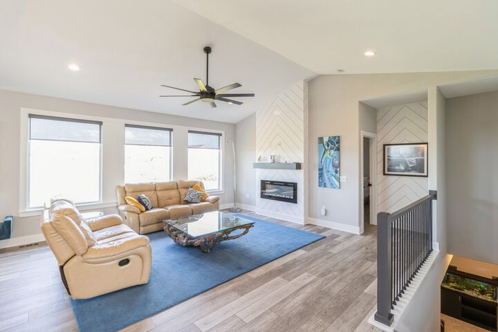 Property Photo: 610 Napoli Avenue IA 50266