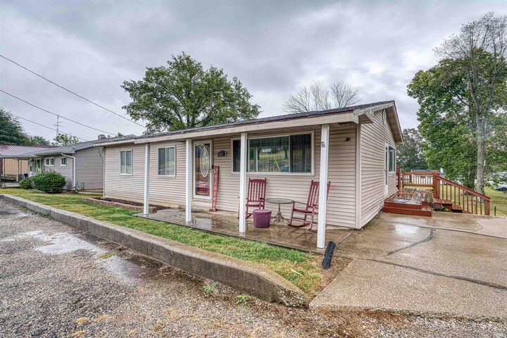 Property Photo:  904 S Virgil Boulevard  IN 47670 