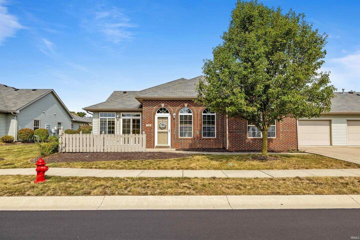 Property Photo:  7113 Southlake Knoll Drive  IN 46815-5581 