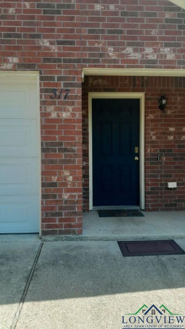 Property Photo:  317 Robinhood  TX 75961 