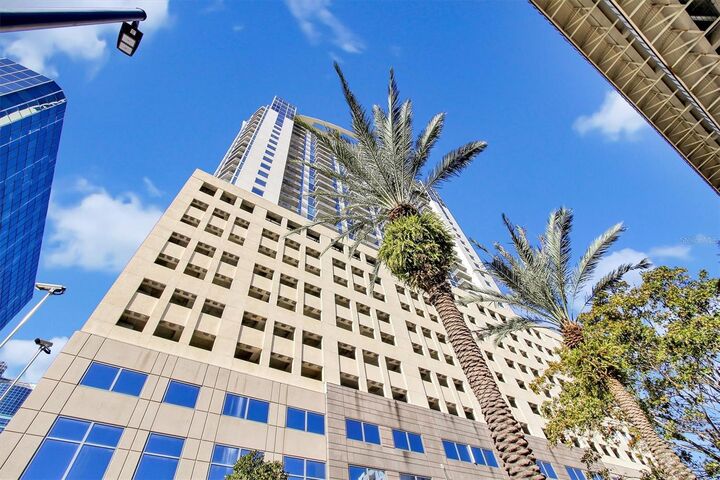 155 S Court Avenue 1604  Orlando FL 32801 photo