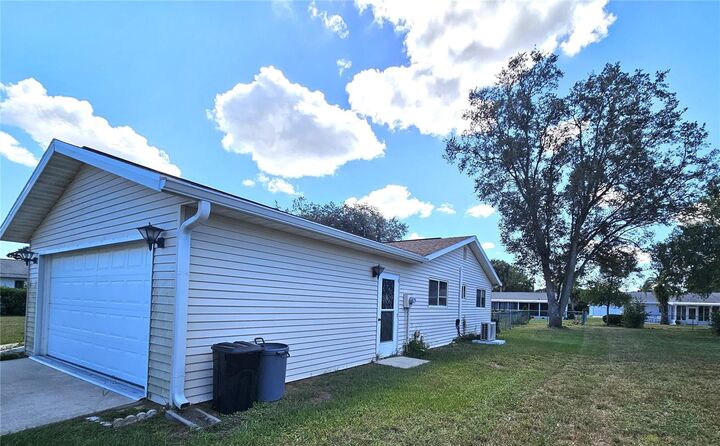 Property Photo: 8326 SW 107th Place FL 34481