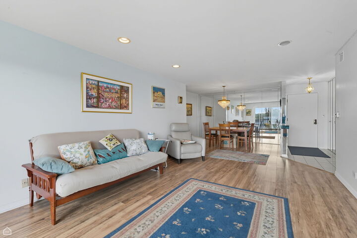 Property Photo:  4840 Foster Street 303  IL 60077 