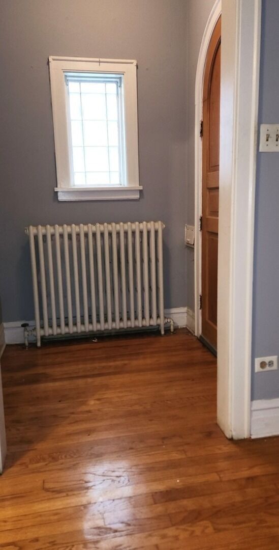 Property Photo:  7227 S Bennett Avenue  IL 60649 