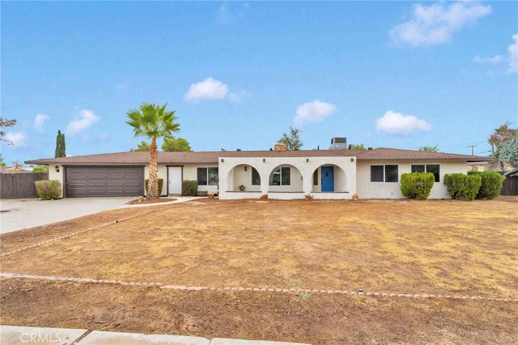 Property Photo: 13901 Iroquois Road CA 92307