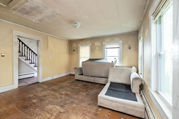 Property Photo:  768 Gore Road  ME 04002 