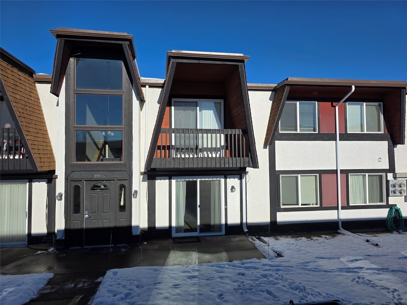 Property Photo:  222 13th Avenue S 4  MT 59405 