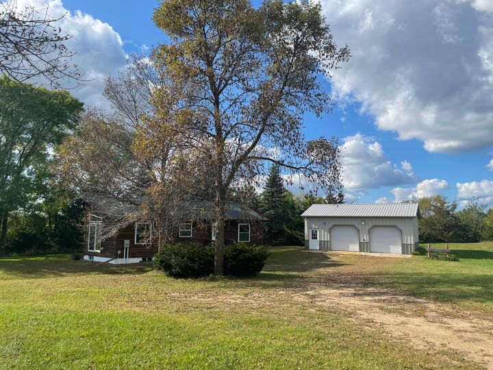 Property Photo: 13567 Cr-11 MN 56378
