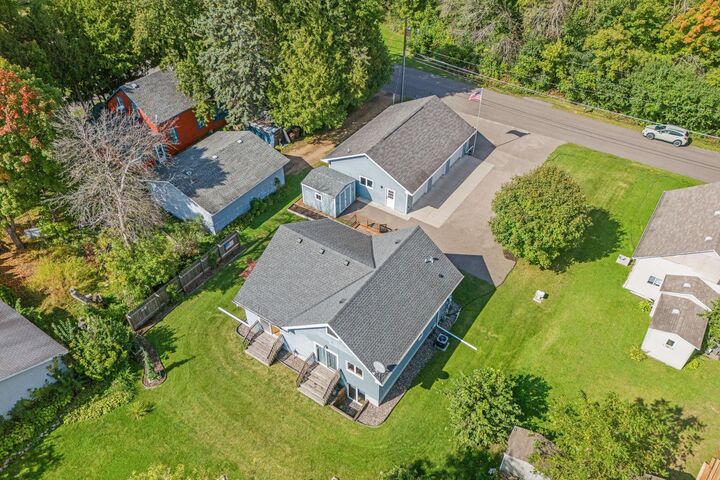 Property Photo: 5475 Main Street W MN 55359