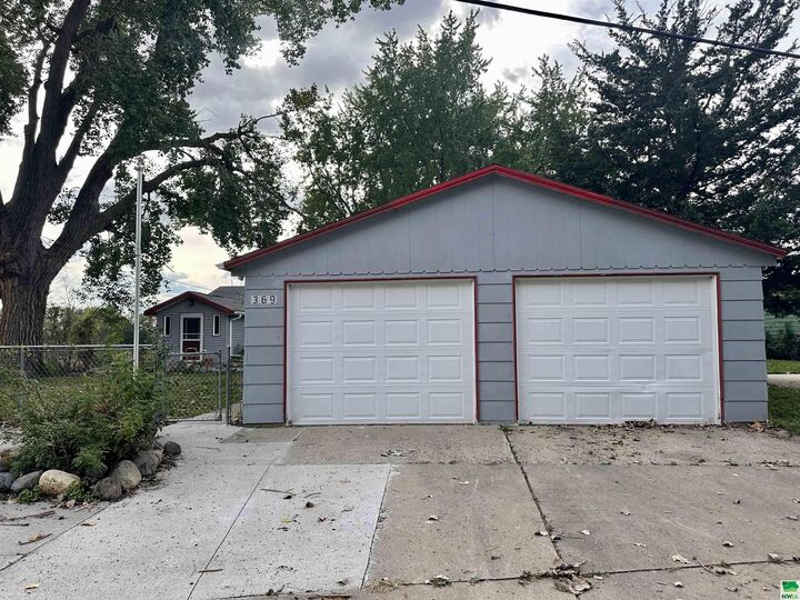 Property Photo:  369 Lakeshore Drive  SD 57049 