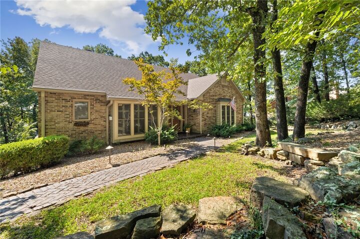 2832 Hyland Park Road  Fayetteville AR 72701 photo