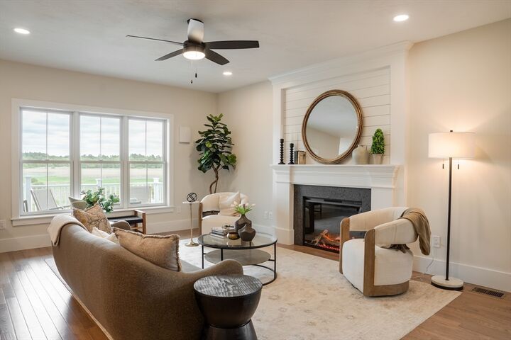 Property Photo:  20 Metacomet Road #20  MA 02379 