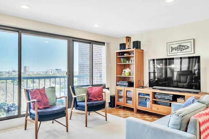 Property Photo:  1105 Massachusetts Ave 10A  MA 02138 