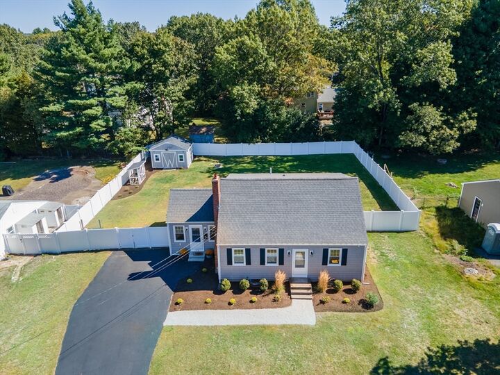 Property Photo:  32 Irving Drive  MA 02081 