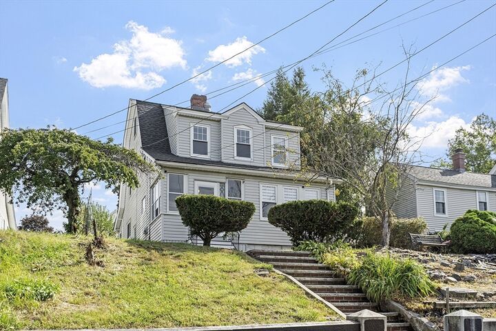 21 Vernon Street  Lowell MA 01850 photo