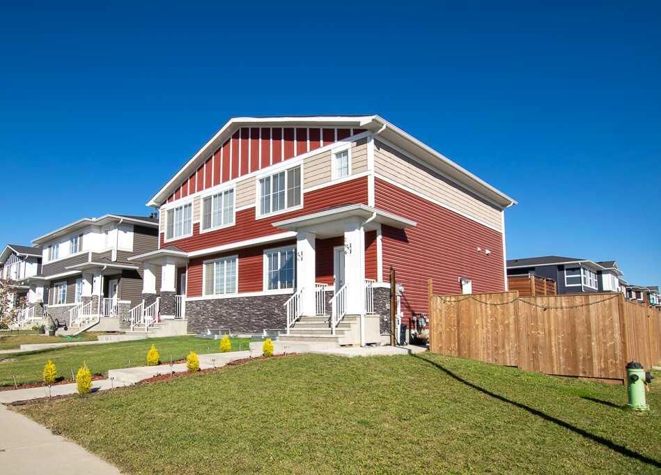 Property Photo:  216 Chelsea Drive  AB T1X 1Z5 