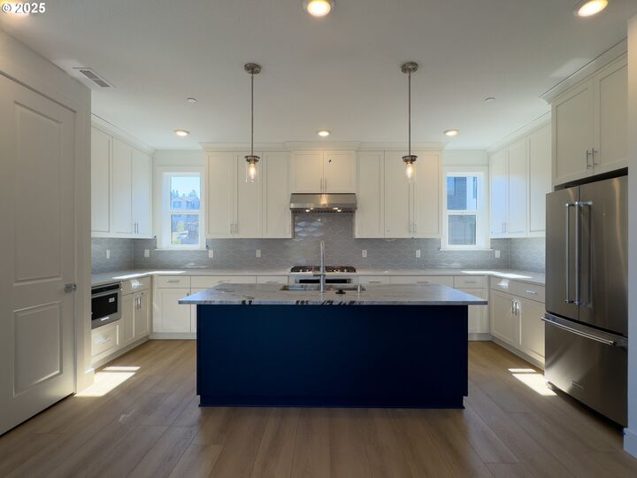 Property Photo:  6511 NW Olympic Ln L61  WA 98607 