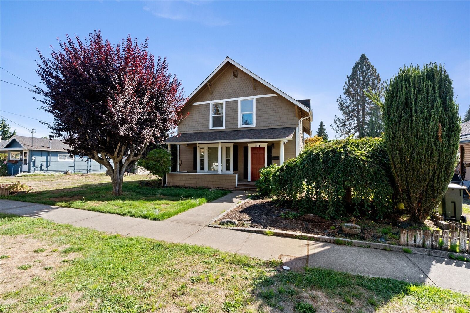 Property Photo:  1118  Thompson Street  WA 98390 