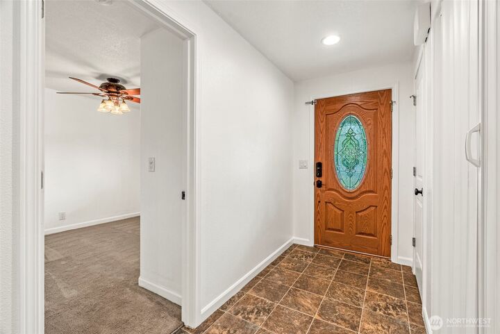 Property Photo: 230 Haussler Road WA 98626