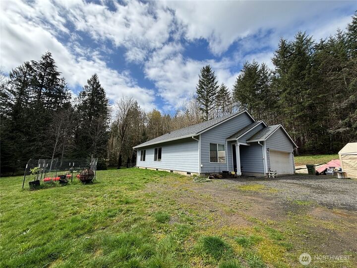 Property Photo:  143  Owens Road  WA 98645 