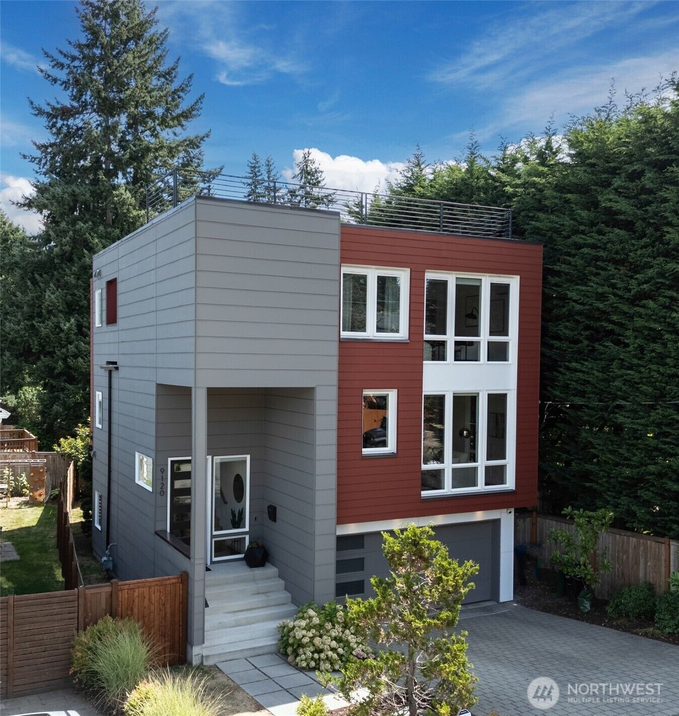 Property Photo:  9120  38th Avenue NE  WA 98115 