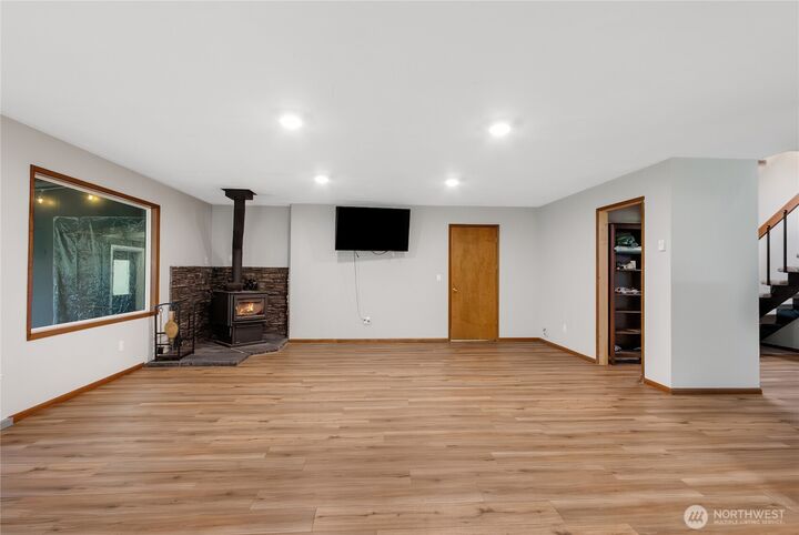 Property Photo:  5424  93rd Avenue SE  WA 98513 
