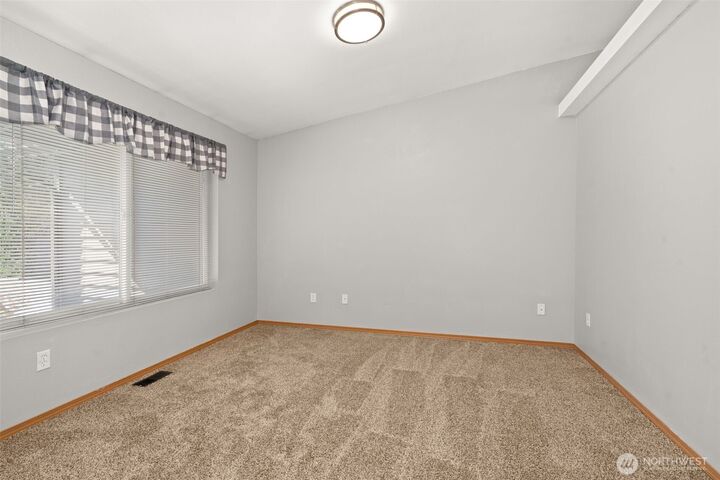 Property Photo: 80 E Ann Arbor Drive WA 98584