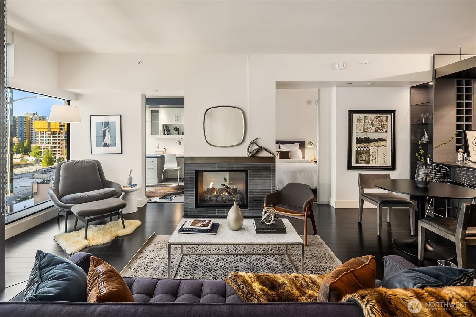 Property Photo:  820  Blanchard Street 1209  WA 98121 