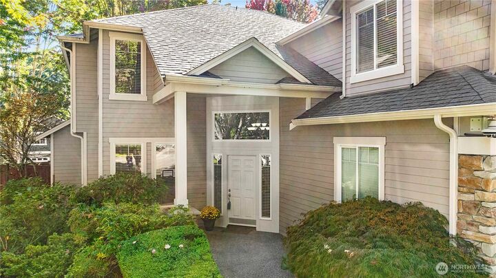 Property Photo:  9127 NE 160th Place  WA 98028 