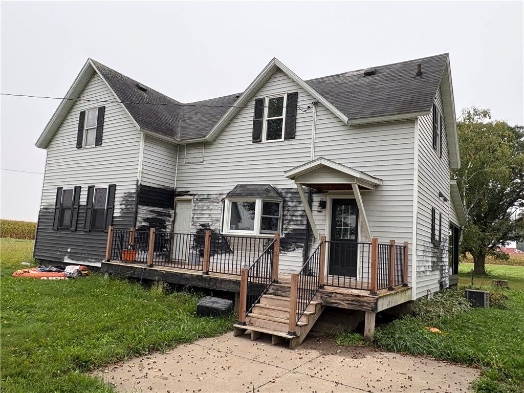 Property Photo:  N6894 690th Street  WI 54751 