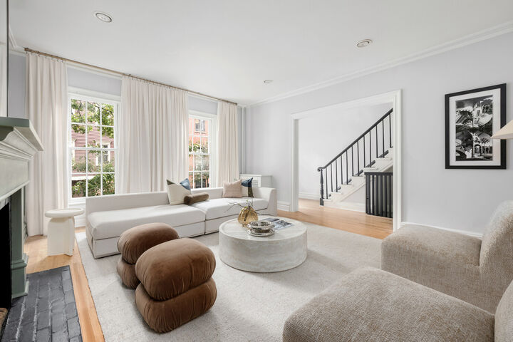 Property Photo:  25 Middagh Street  NY 11201 