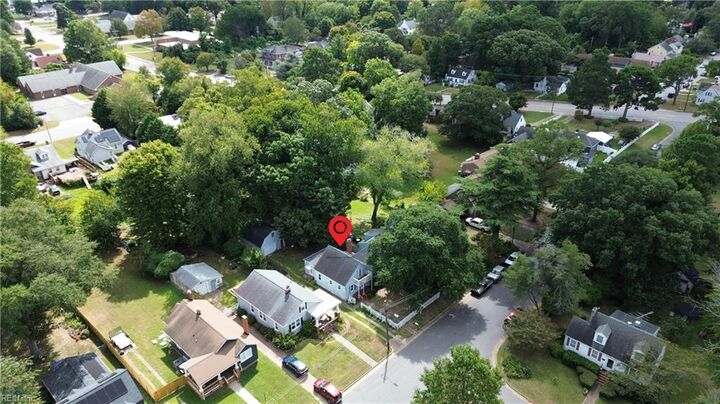 Property Photo:  216 Manteo Ave  VA 23661 