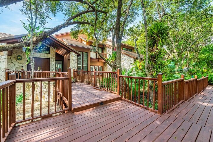 Property Photo: 8120 SW 182nd St FL 33157