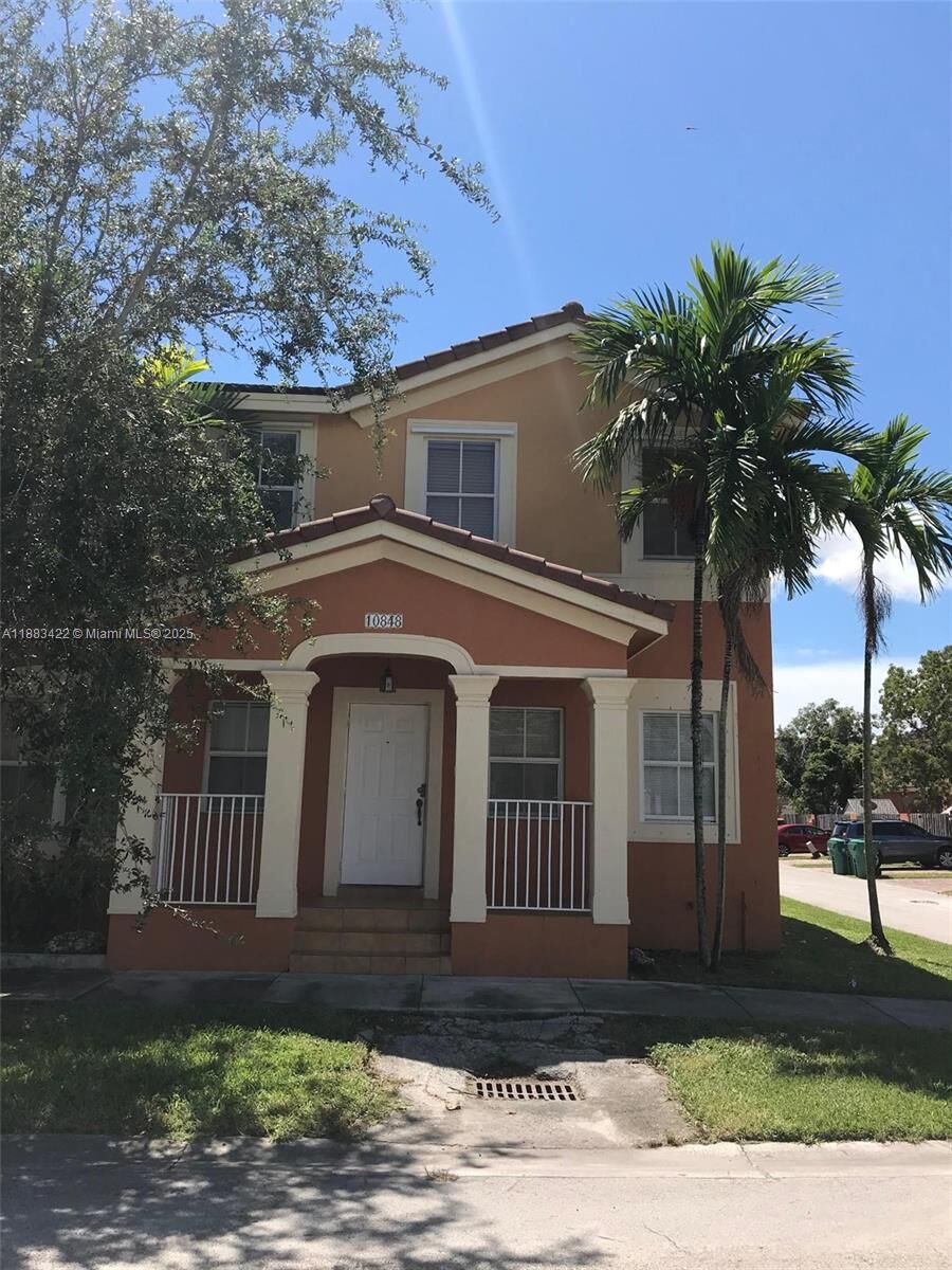 Property Photo: 10848 SW 243rd St FL 33032