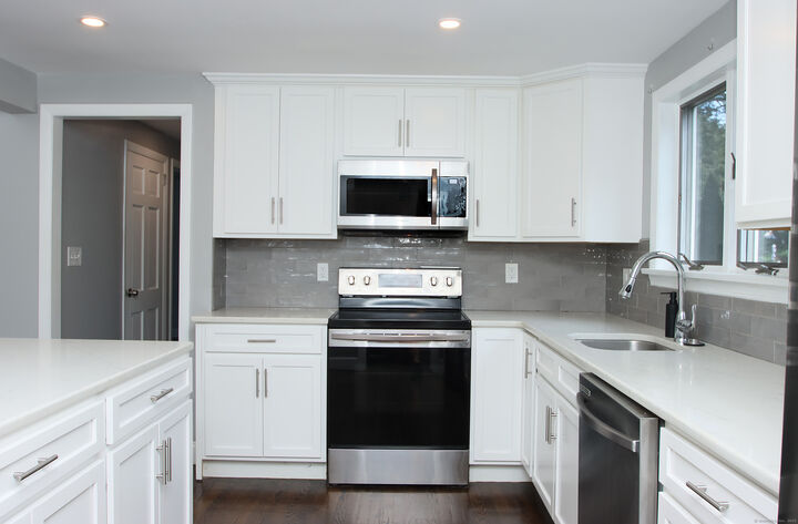 Property Photo:  785 Old Turnpike Road  CT 06479 