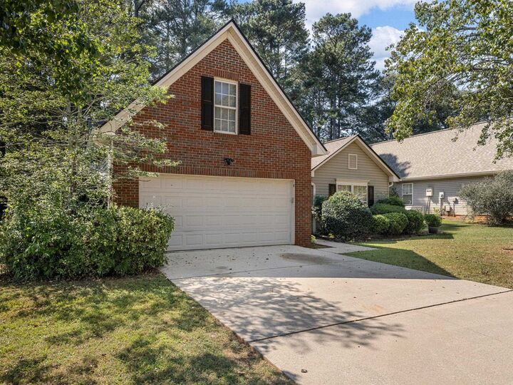 Property Photo:  620 Thornbird Circle  SC 29316 
